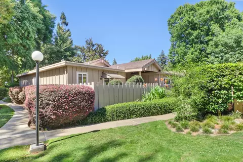 815 Commons Dr, Sacramento, CA 95825