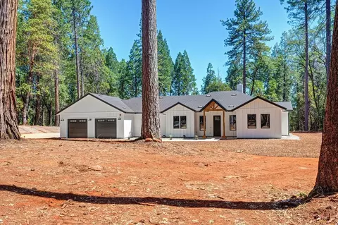 Exterior - 5347 Reservoir Rd, Georgetown, CA 95634 photo 2 of 27