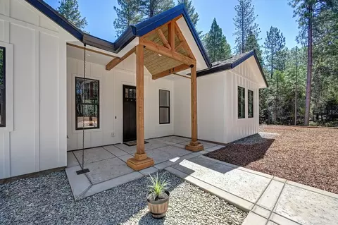 Exterior - 5347 Reservoir Rd, Georgetown, CA 95634 photo 8 of 27