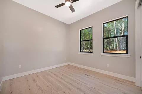 Bedroom - 5347 Reservoir Rd, Georgetown, CA 95634 photo 5 of 10