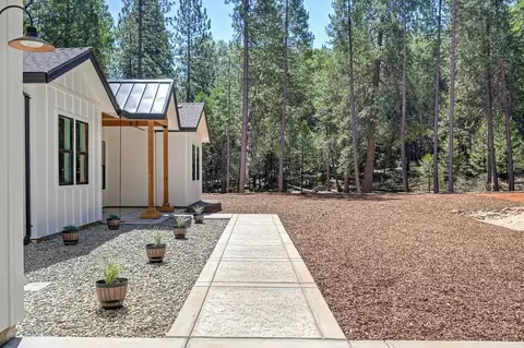 Exterior - 5347 Reservoir Rd, Georgetown, CA 95634 photo 7 of 27