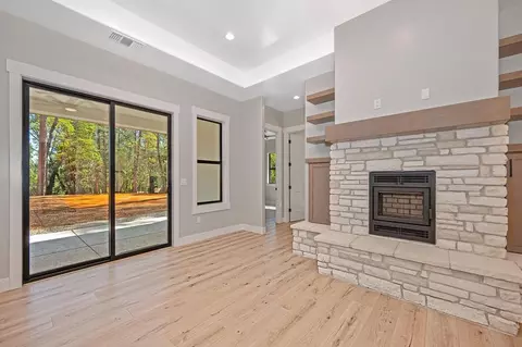 Living - 5347 Reservoir Rd, Georgetown, CA 95634 photo 11 of 12