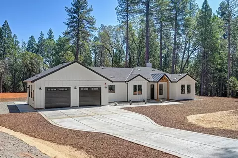 Exterior - 5347 Reservoir Rd, Georgetown, CA 95634 photo 5 of 27