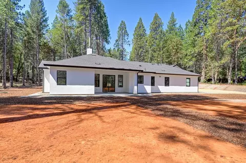 Exterior - 5347 Reservoir Rd, Georgetown, CA 95634 photo 15 of 27
