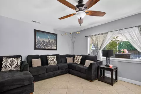 Living - 3195 Nottingham, Merced, CA 95340 photo 2 of 2