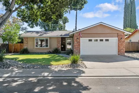 1816 Manzanita Dr, Modesto, CA 95355