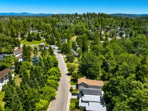 2495 Coloma Ct, Placerville, CA 95667