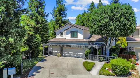 1745 Colorado Ln, Davis, CA 95616