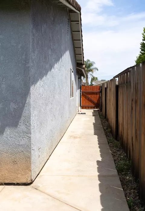 Exterior - 12 E San Clemente Dr, Merced, CA 95341 photo 9 of 9