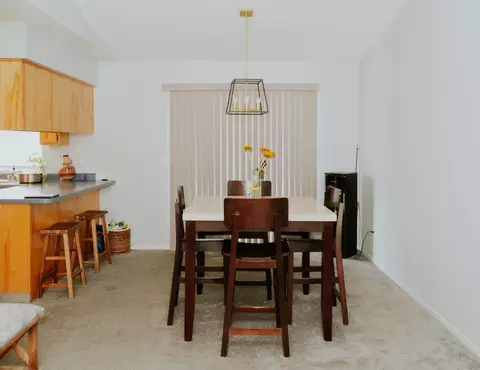 Dining - 12 E San Clemente Dr, Merced, CA 95341 photo 1 of 1