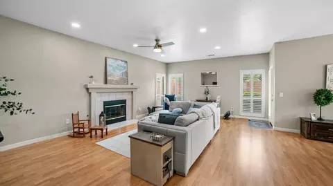 Living - 2561 Central Park Dr, Lodi, CA 95242 photo 1 of 1
