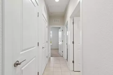 Entry Way - 270 Grande Ave, Davis, CA 95616 photo 3 of 3