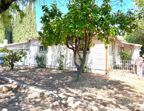 1809 Cindy Ave, Modesto, CA 95350 photo 4