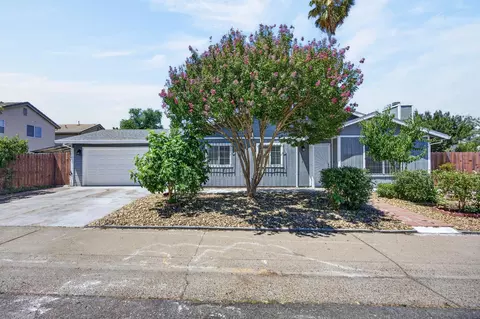 7325 Skander Way, Sacramento, CA 95828