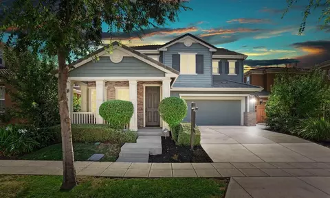 566 W Bonaventure Ave, Mountain House, CA 95391