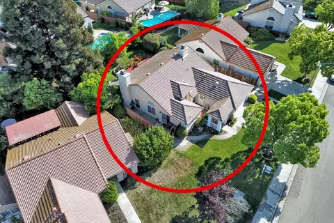 View/Area - 1007 Lourence Dr, Tracy, CA 95376 photo 3 of 5