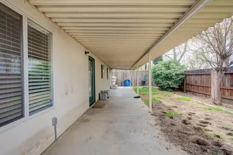 1101 Citrus Ct, Modesto, CA 95350 photo 17