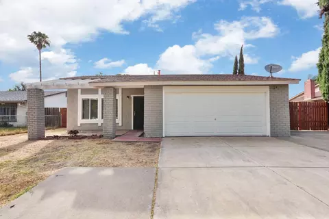 Exterior - 1117 Knickerbocker Dr, Stockton, CA 95210 photo 4 of 13