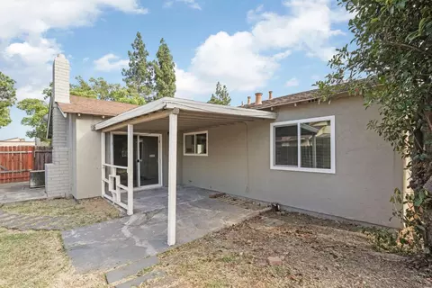 Exterior - 1117 Knickerbocker Dr, Stockton, CA 95210 photo 12 of 13