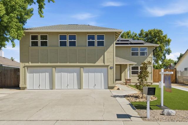 851 Tennis Ln, Tracy, CA 95376