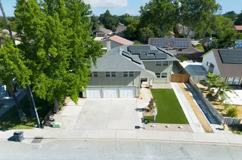 851 Tennis Ln, Tracy, CA 95376 photo 2