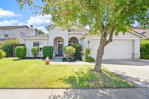 745 Arabesque Cir, Roseville, CA 95678