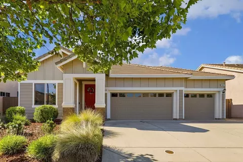 3032 Oak Trail Way, Roseville, CA 95747