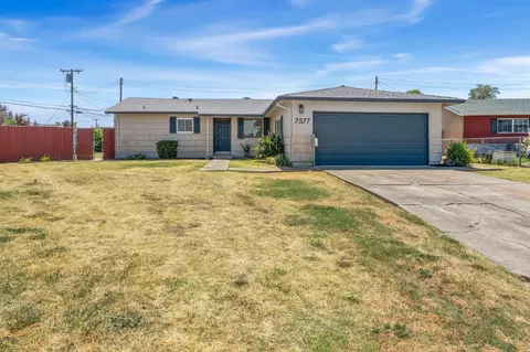 7577 Lemarsh Way, Sacramento, CA 95822