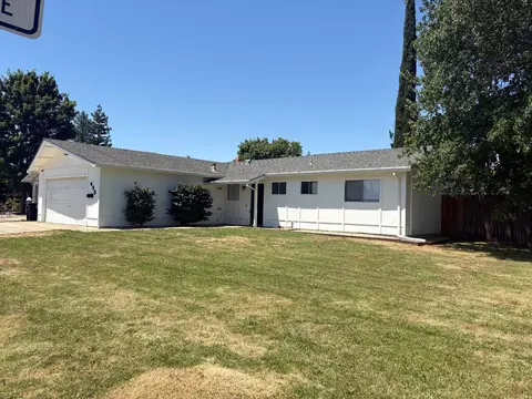 498 O St, Lincoln, CA 95648