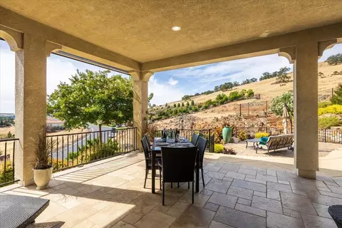 1261 Cornerstone Dr, El Dorado Hills, CA 95762