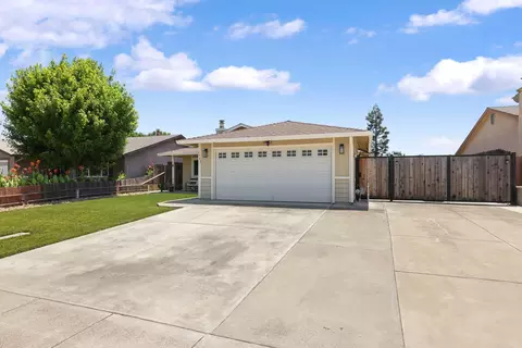 1342 7th St, Ripon, CA 95366 photo 3