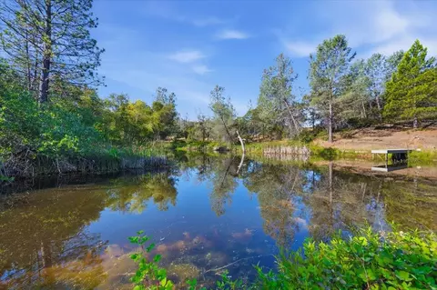 View/Area - 22233 Mccourtney Rd, Grass Valley, CA 95949 photo 3 of 11