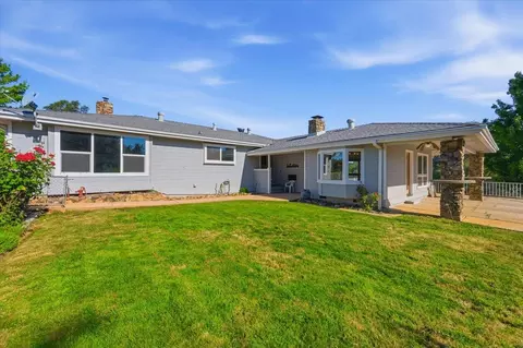 Exterior - 22233 Mccourtney Rd, Grass Valley, CA 95949 photo 16 of 43