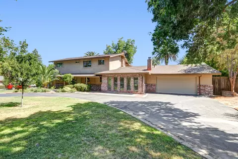 6030 Palm Dr, Carmichael, CA 95608