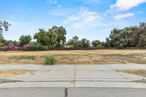9675 Reed St, Knights Landing, CA 95645