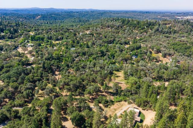 0 Hidden Valley Ln, Auburn, CA 95602