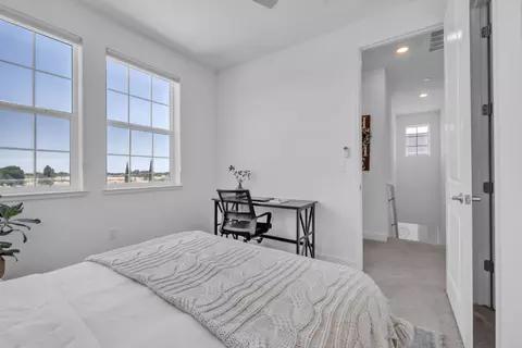 Bedroom - 3077 Delta Coves Dr, Bethel Island, CA 94511 photo 7 of 8