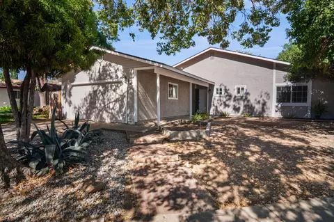 Exterior - 844 Emory Ct, Merced, CA 95341 photo 2 of 7