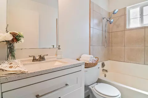 Bath - 844 Emory Ct, Merced, CA 95341 photo 2 of 2