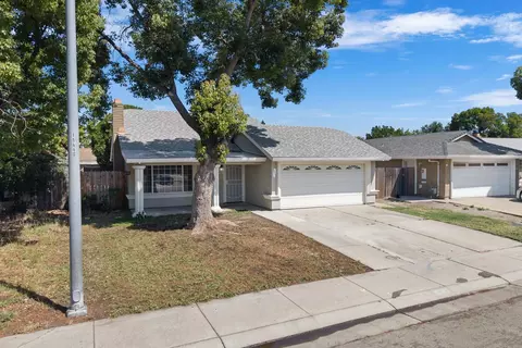 1873 Deauville Dr, Stockton, CA 95210