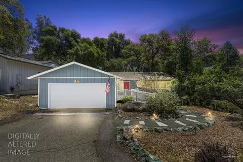 14239 Pepperwood Dr, Penn Valley, CA 95946