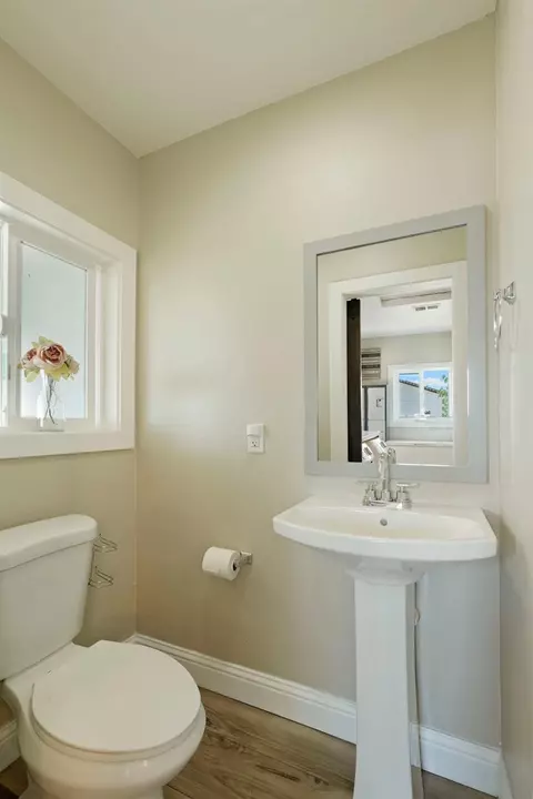 Bath - 10332 E Ada Ave, Stockton, CA 95215 photo 1 of 2