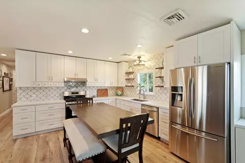 Kitchen - 10332 E Ada Ave, Stockton, CA 95215 photo 5 of 7