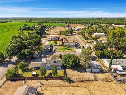View/Area - 10332 E Ada Ave, Stockton, CA 95215 photo 14 of 17