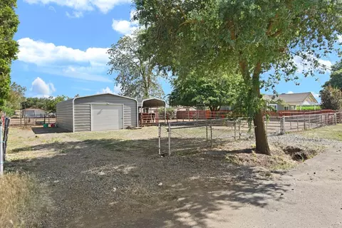 Exterior - 10332 E Ada Ave, Stockton, CA 95215 photo 18 of 21