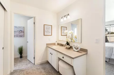 Entry Way - 407 Del Oro Ave, Davis, CA 95616 photo 2 of 2