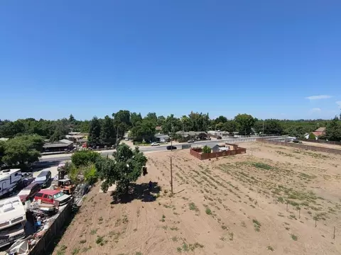 2508 Paradise Rd, Modesto, CA 95351 photo 9
