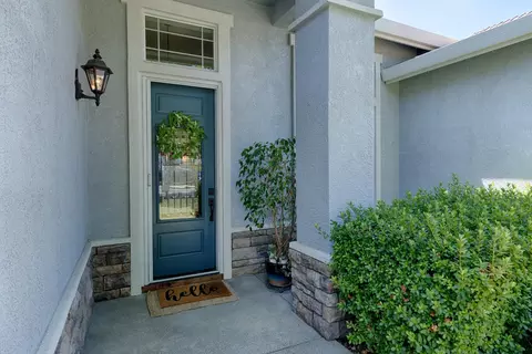 Entry Way - 3752 Coldwater Dr, Rocklin, CA 95765 photo 1 of 2