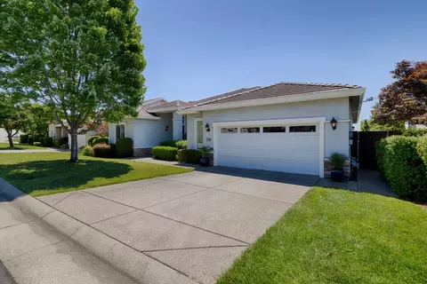 Exterior - 3752 Coldwater Dr, Rocklin, CA 95765 photo 3 of 13