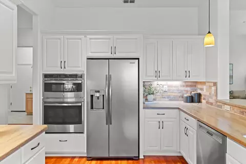 Kitchen - 3752 Coldwater Dr, Rocklin, CA 95765 photo 5 of 7